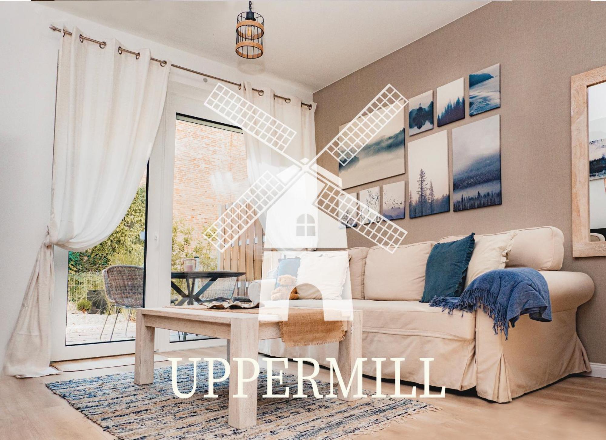 Uppermill Suite #3 Pécs Exterior photo